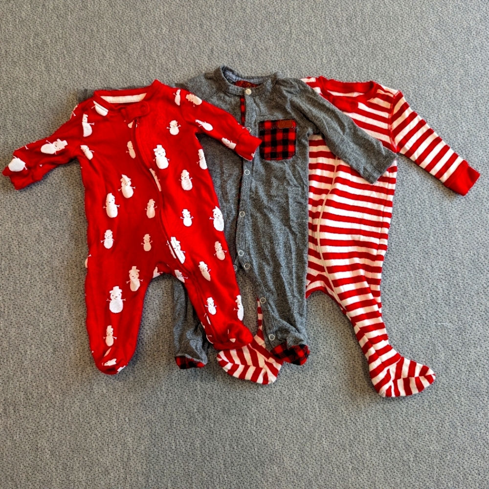 Lot of three Christmas holiday sleepers (Gap, 7 for All Mankind, Primary)